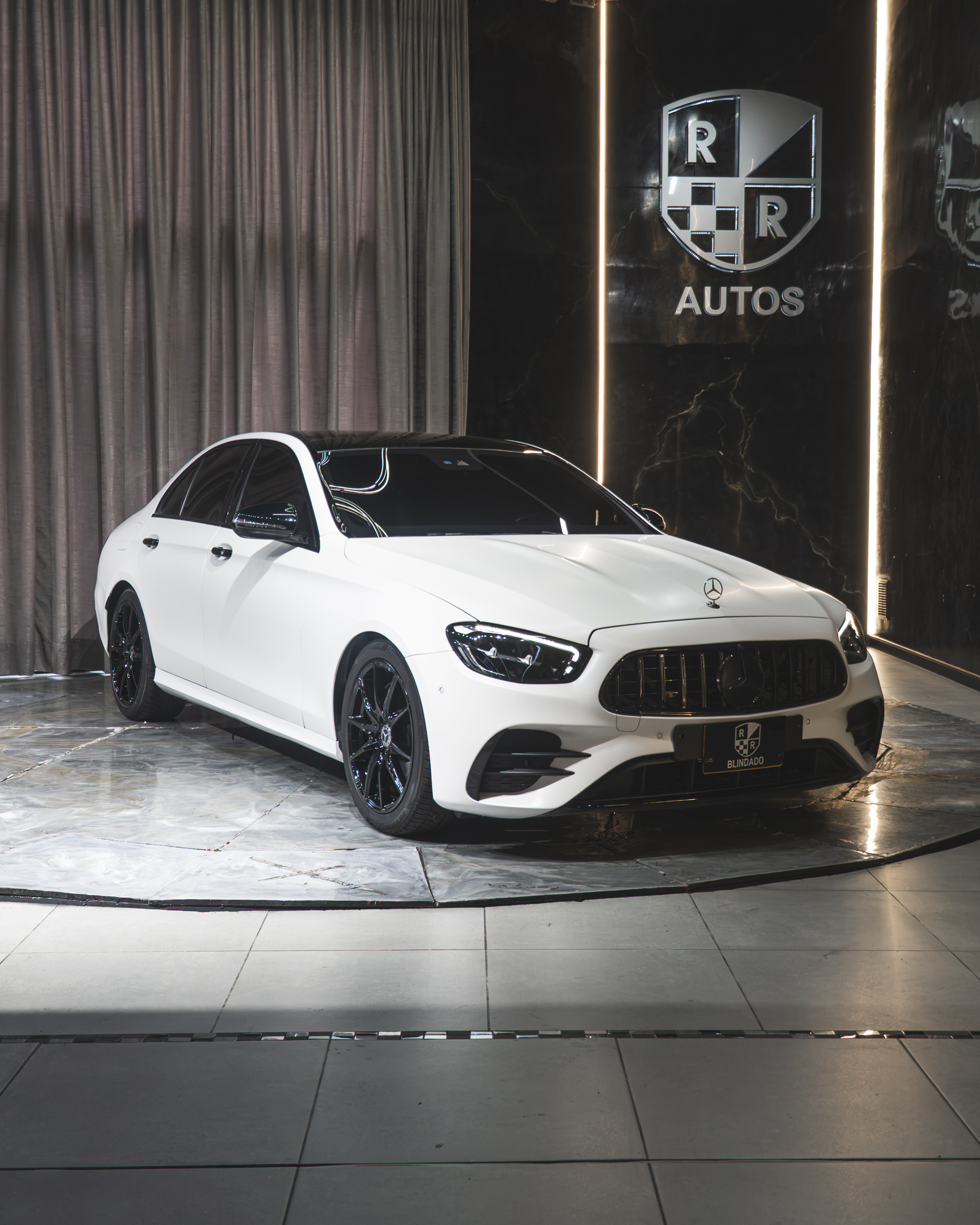 MERCEDES-BENZ E350 BLINDAJE 2+ 2022