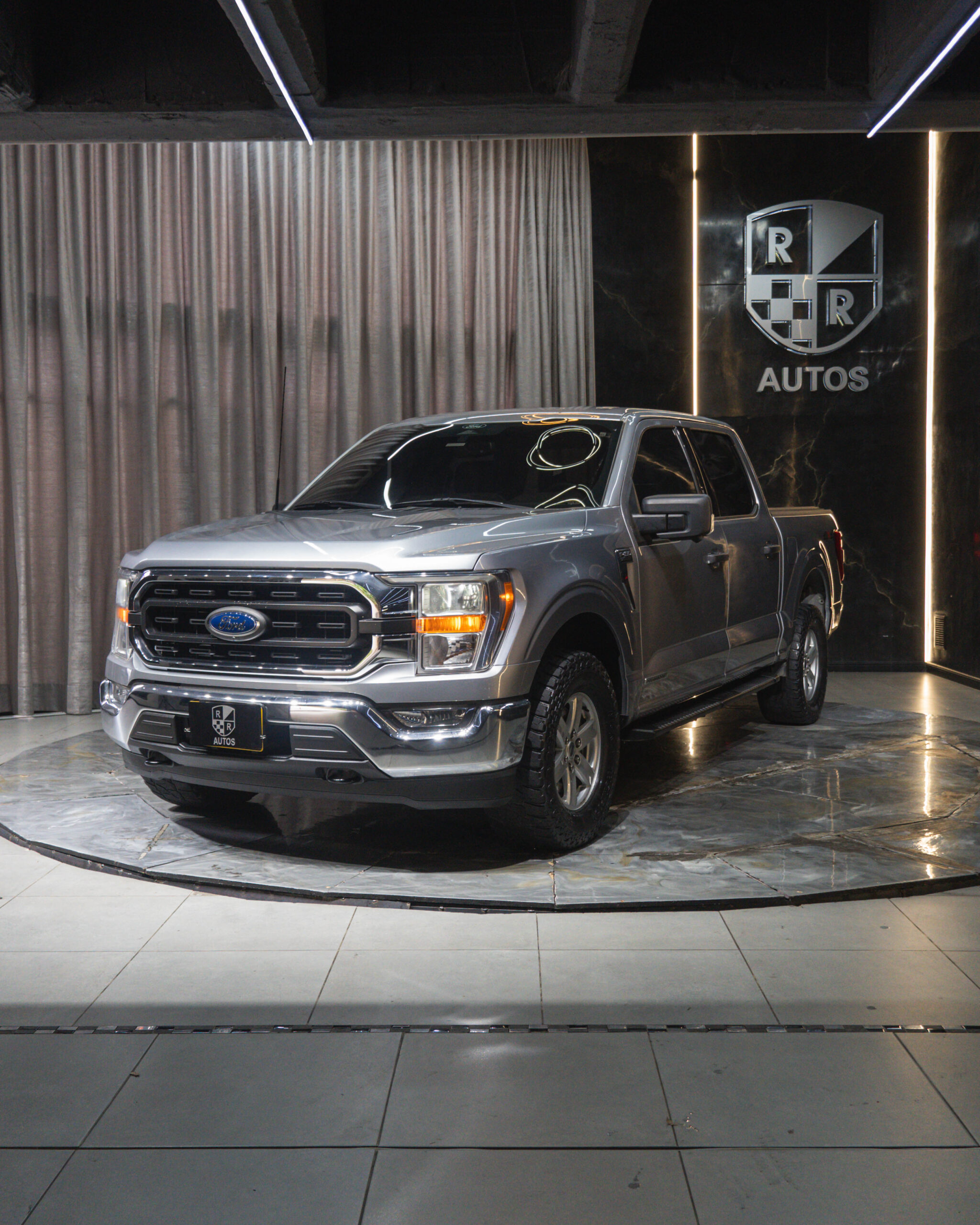 FORD F 150 XLT PLATINUM 2022