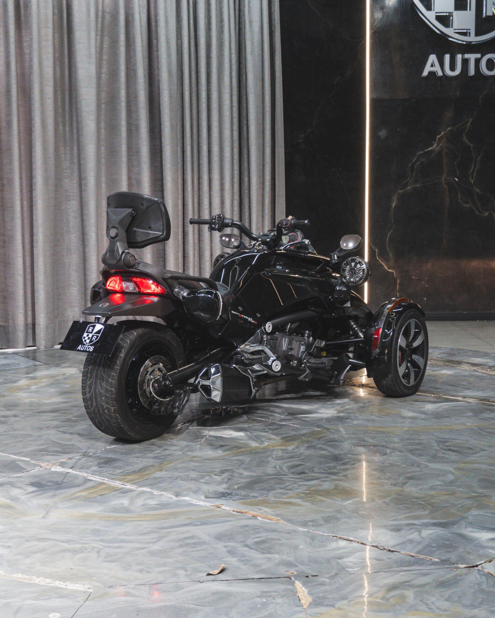 CAN-AM SPYDER 2015
