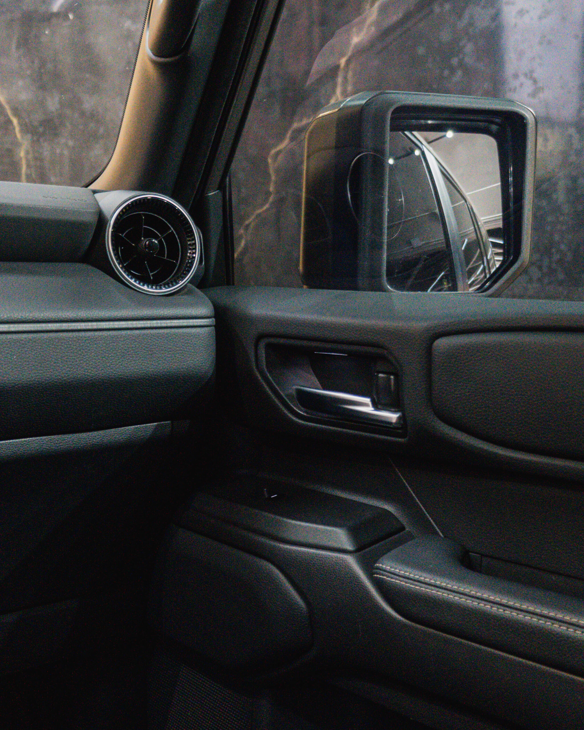 TOYOTA LAND CRUISER TXL DIESEL 2025