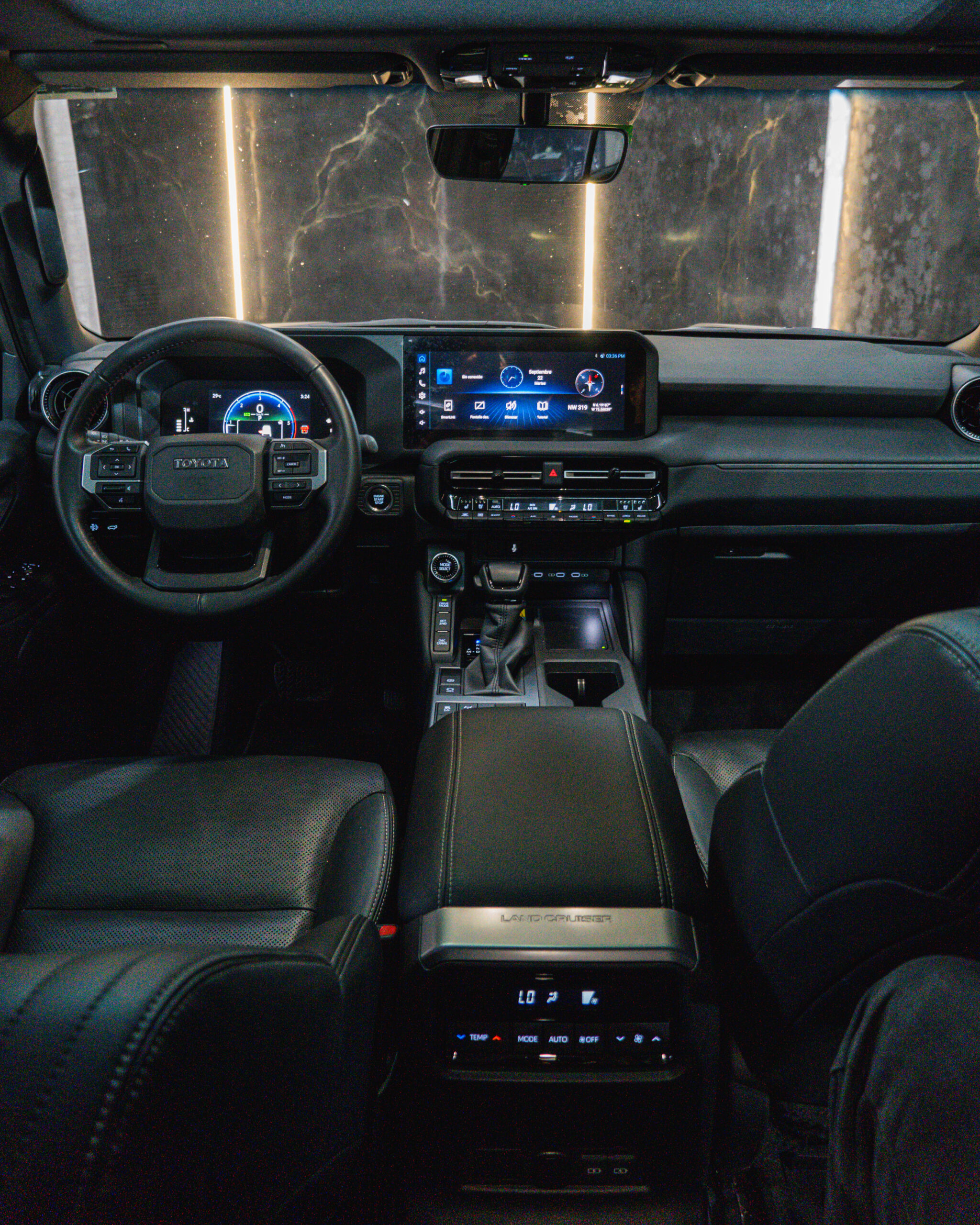 TOYOTA LAND CRUISER TXL DIESEL 2025