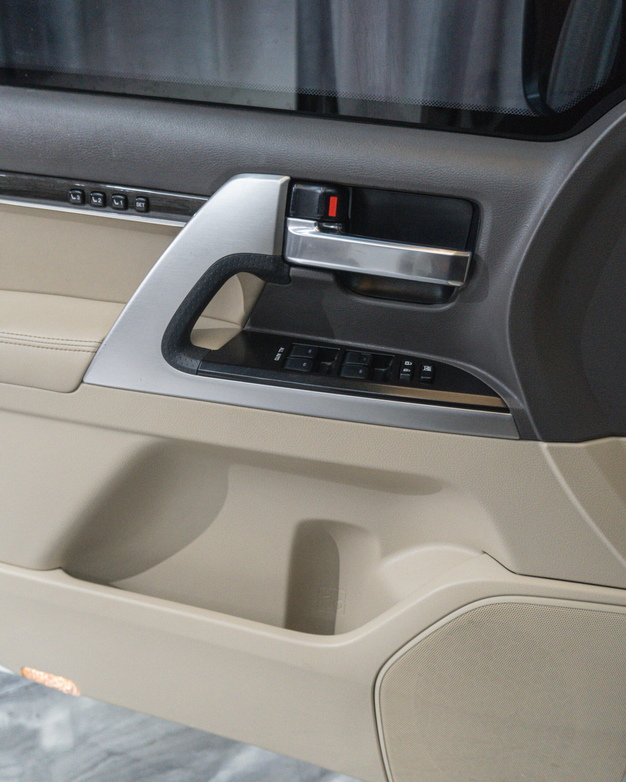 TOYOTA LAND CRUISER LC200 VX BLINDADA 2019