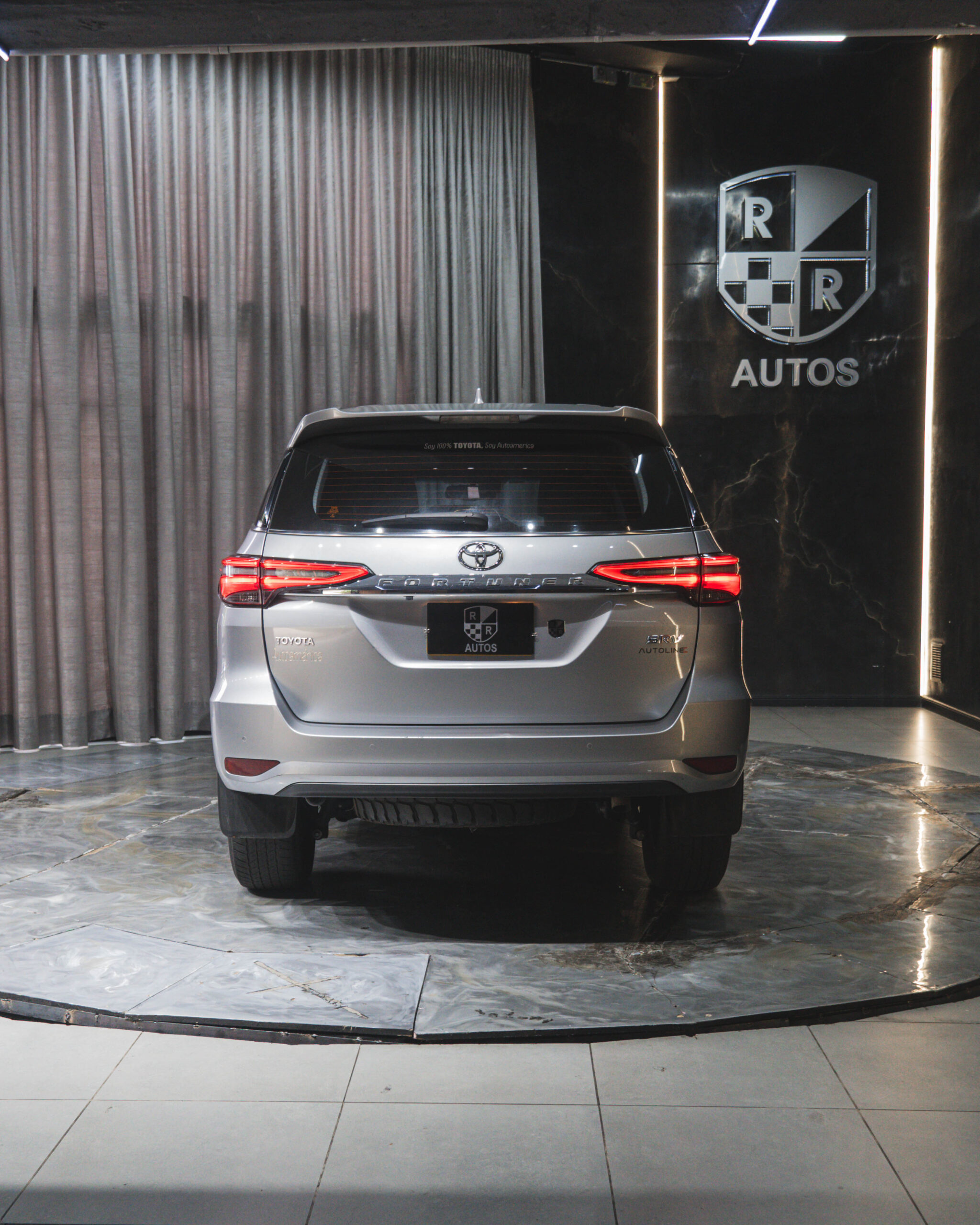 TOYOTA FORTUNER SRV 2.8 DIESEL 2023