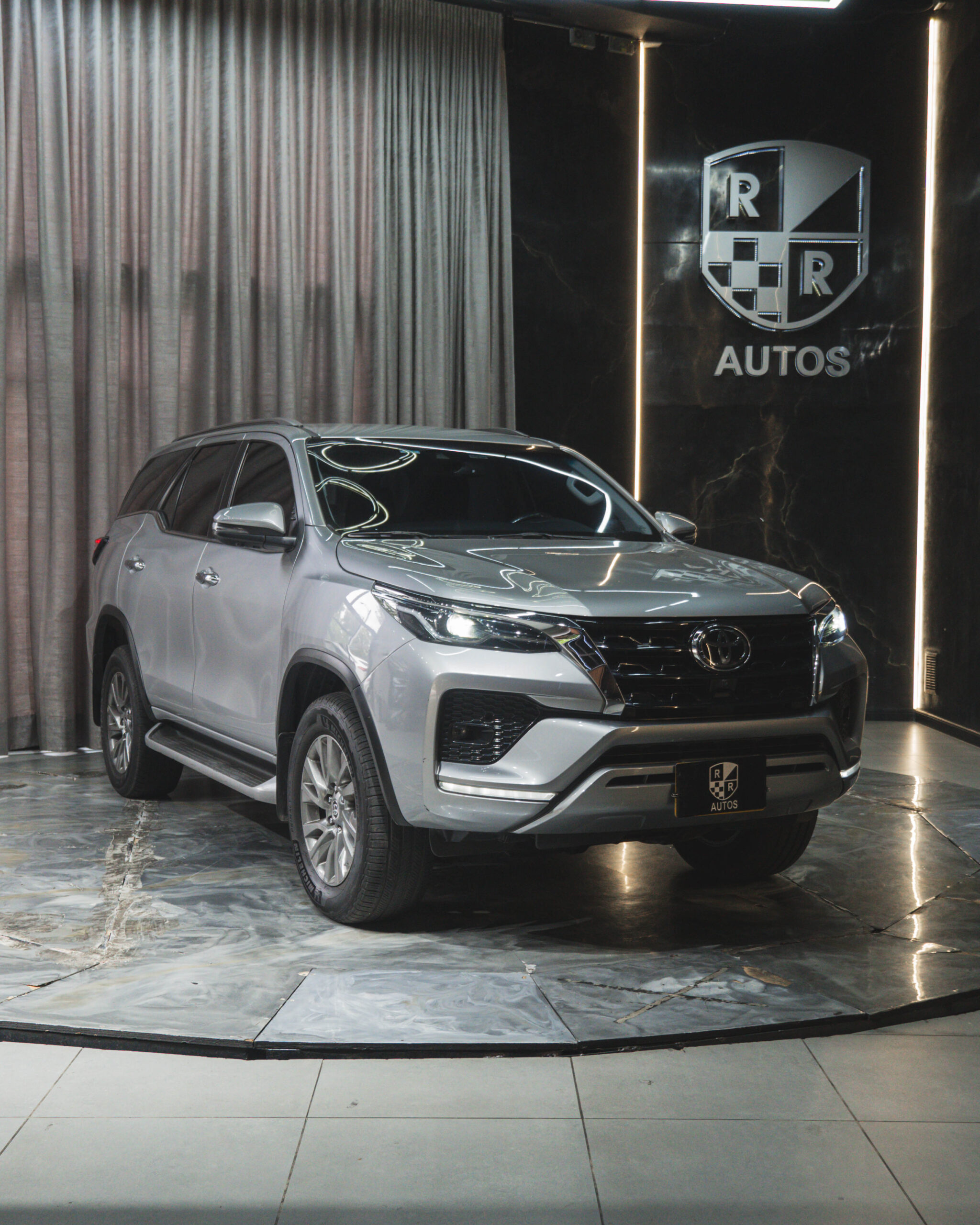 TOYOTA FORTUNER SRV 2.8 DIESEL 2023
