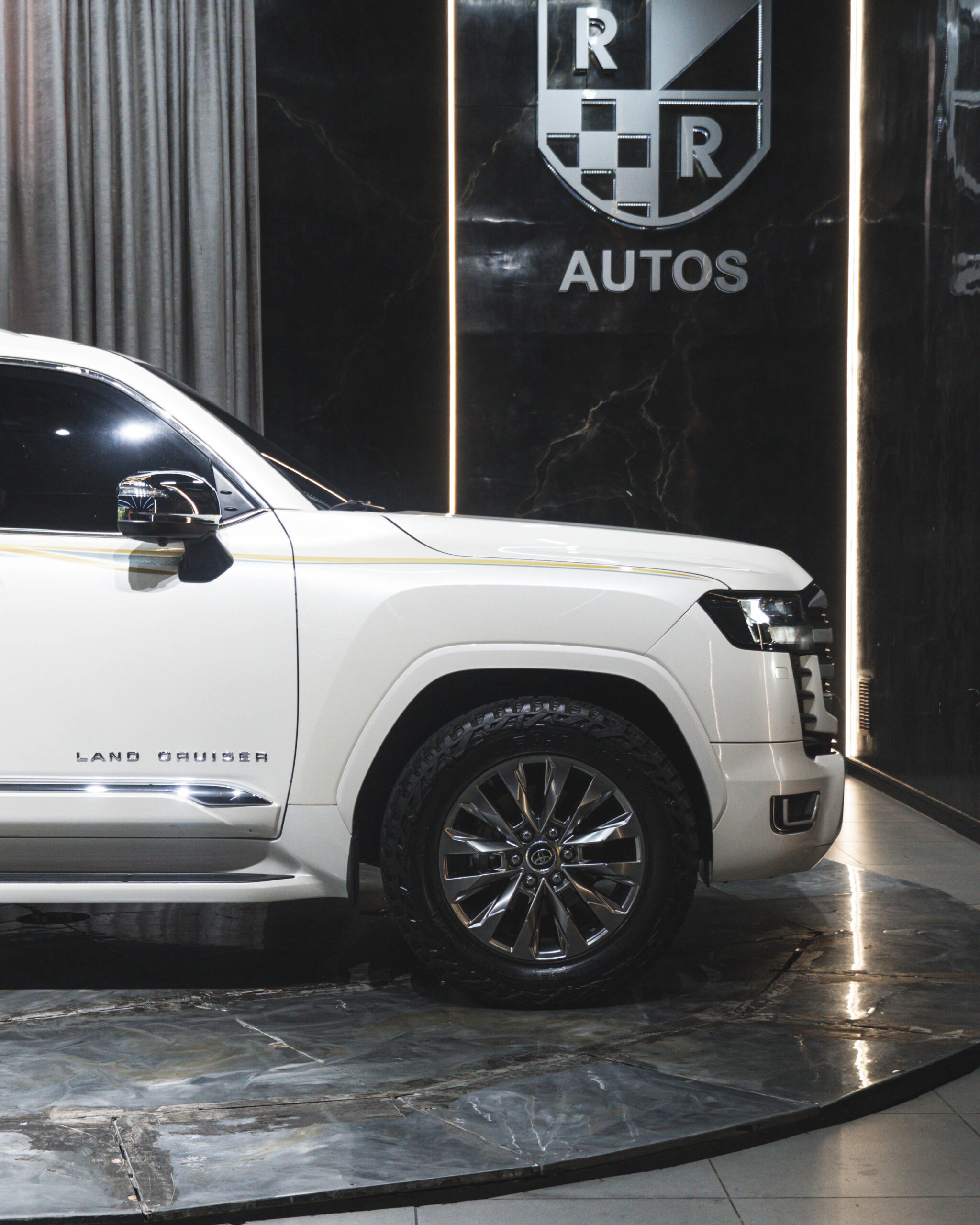 TOYOTA LAND CRUISER 300 GXR DIESEL 2023
