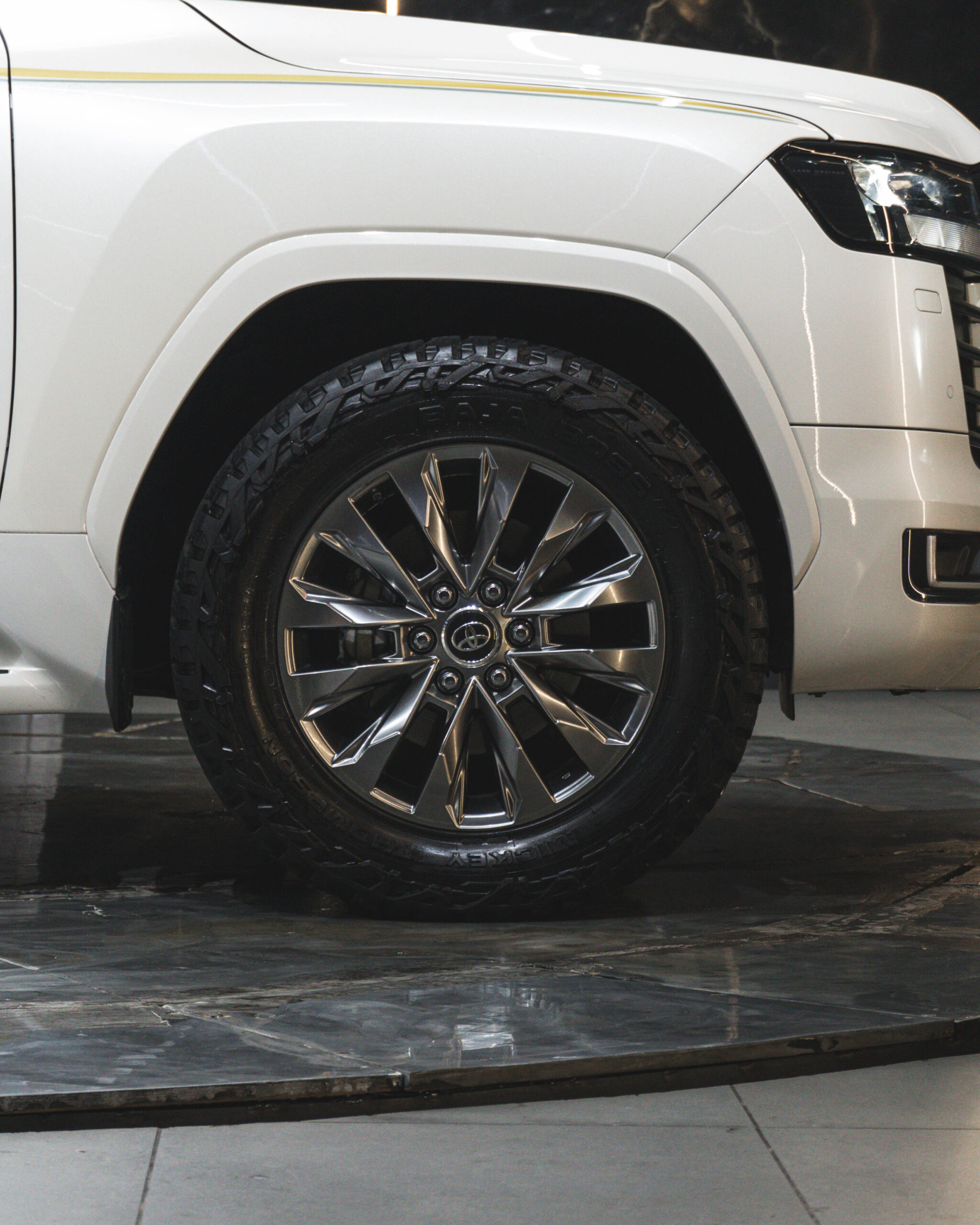 TOYOTA LAND CRUISER 300 GXR DIESEL 2023